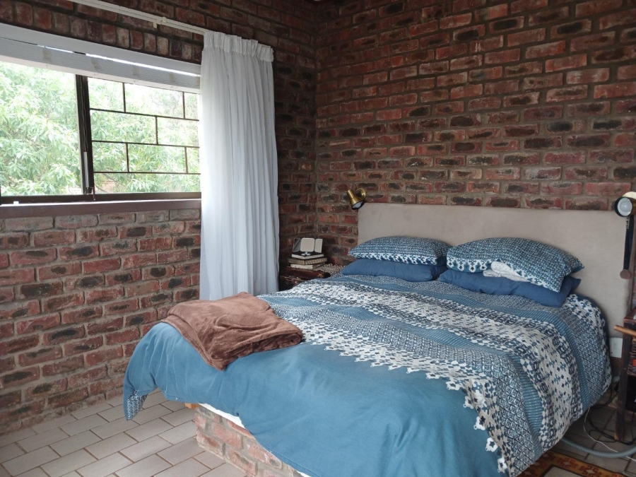 5 Bedroom Property for Sale in Dana Bay Western Cape